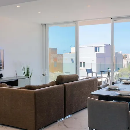 Ixoria Unit 2 W Rooftop Pool By Arco Collection