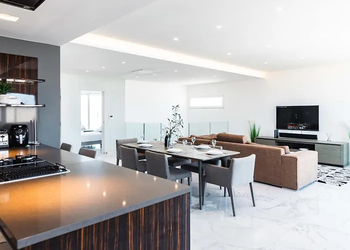 Ixoria Unit 2 W Rooftop Pool By Arco Collection * San Julián