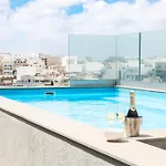 Ixoria Unit 2 W Rooftop Pool By Arco Collection Villa San Ġiljan