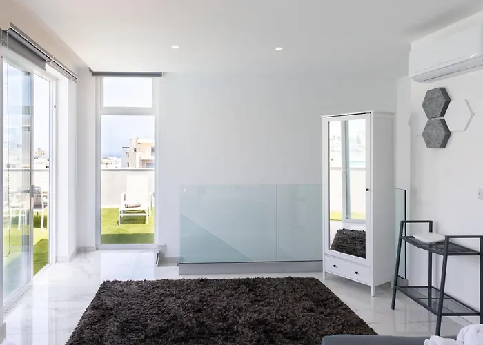 Ixoria Unit 2 W Rooftop Pool By Arco Collection Villa San Ġiljan